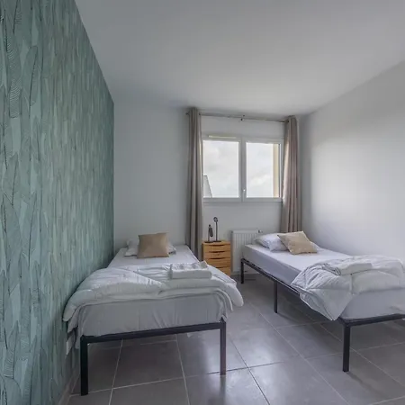 Elaia Maison Familiale Omaha Prázdninový dům *